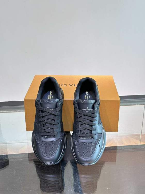 Picture of Louis Vuitton Shoes _SKULVsz38-46jyh052717617